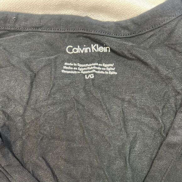 Calvin Klein Black Short Sleeve Tee - Picture 2 of 4